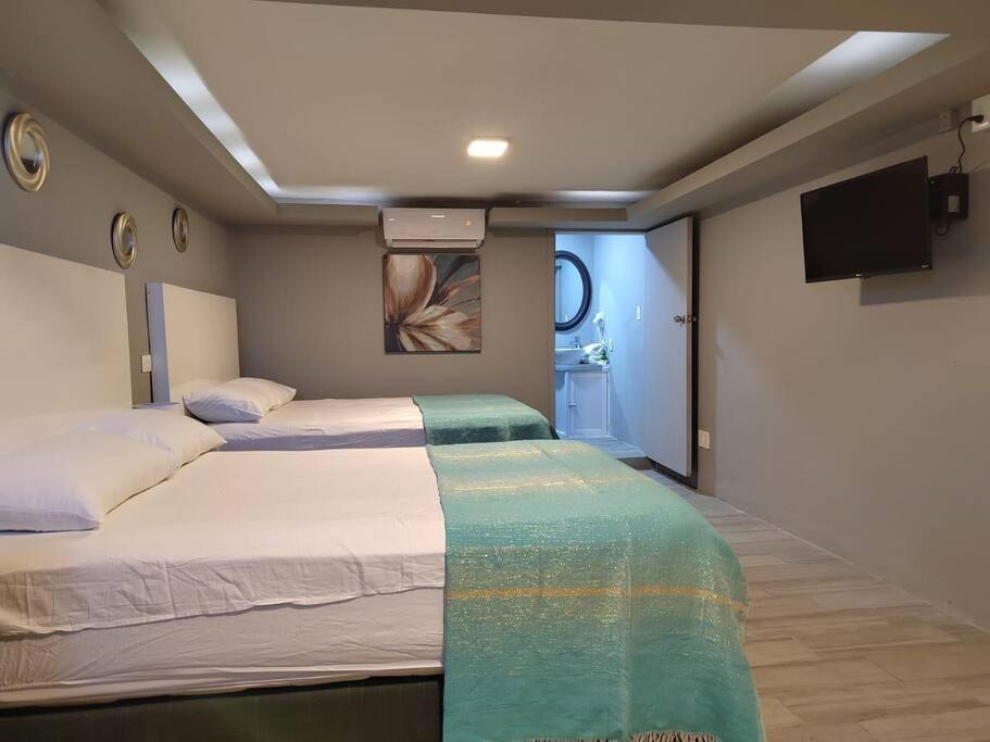 Colonia Centro Apartment | 10th ave Suite