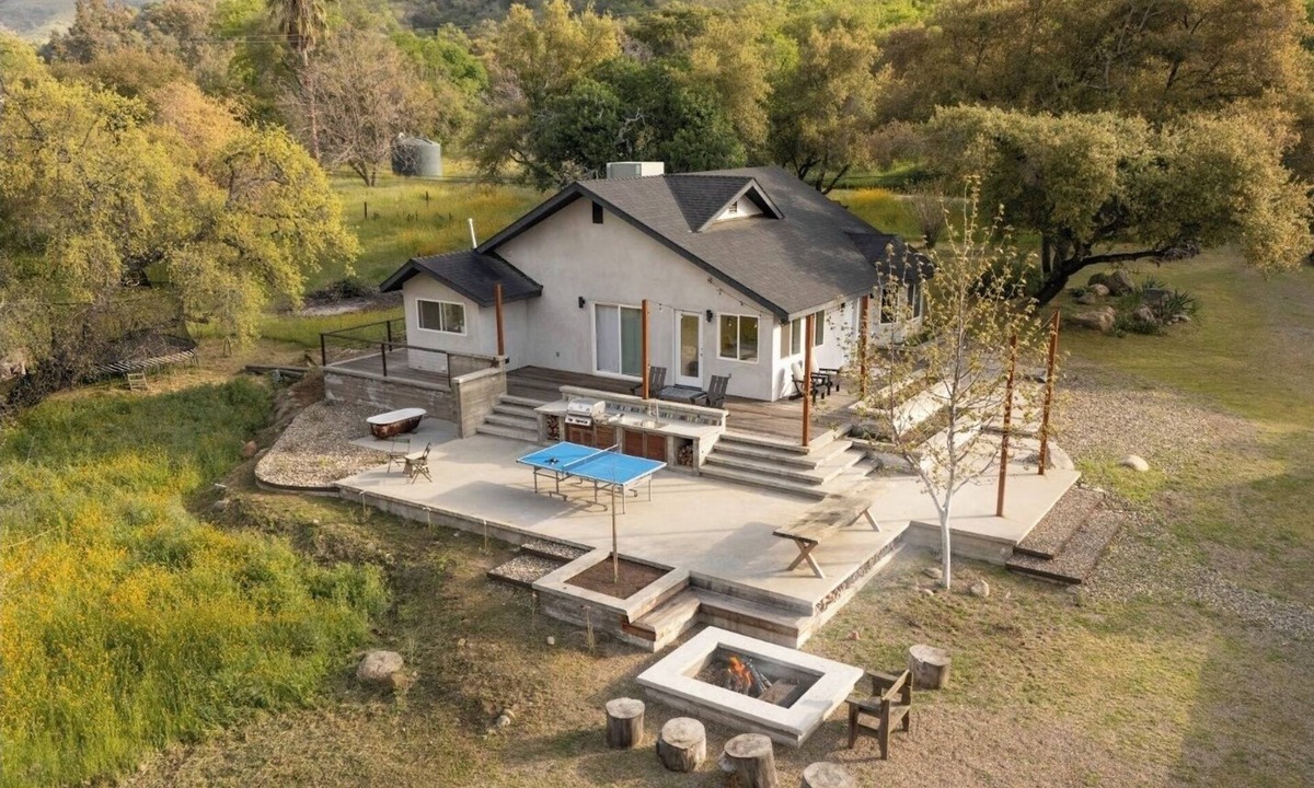 Kaweah Cabin | 2 Rustic Mod Riverfront Cabins