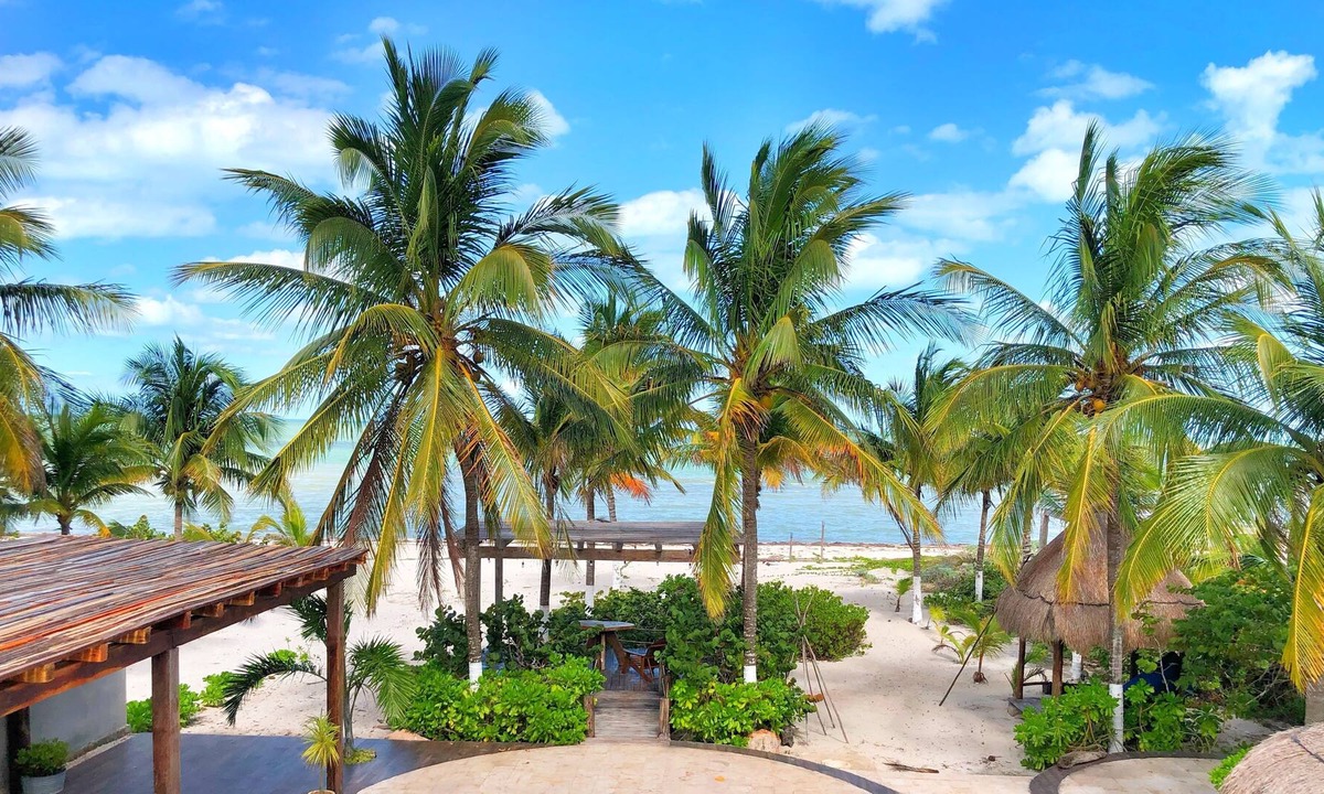 Chicxulub Puerto House | 6 BDR - Spectacular beachfront home