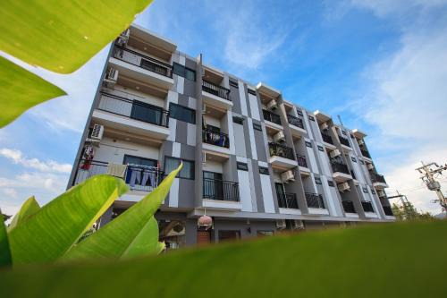 Thep Kasattri Apartment | Be Live Residence