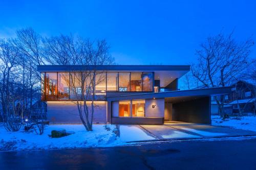 Hokujo Villa | D-Plus & E-Plus Chalet Hakuba by Jade Villa