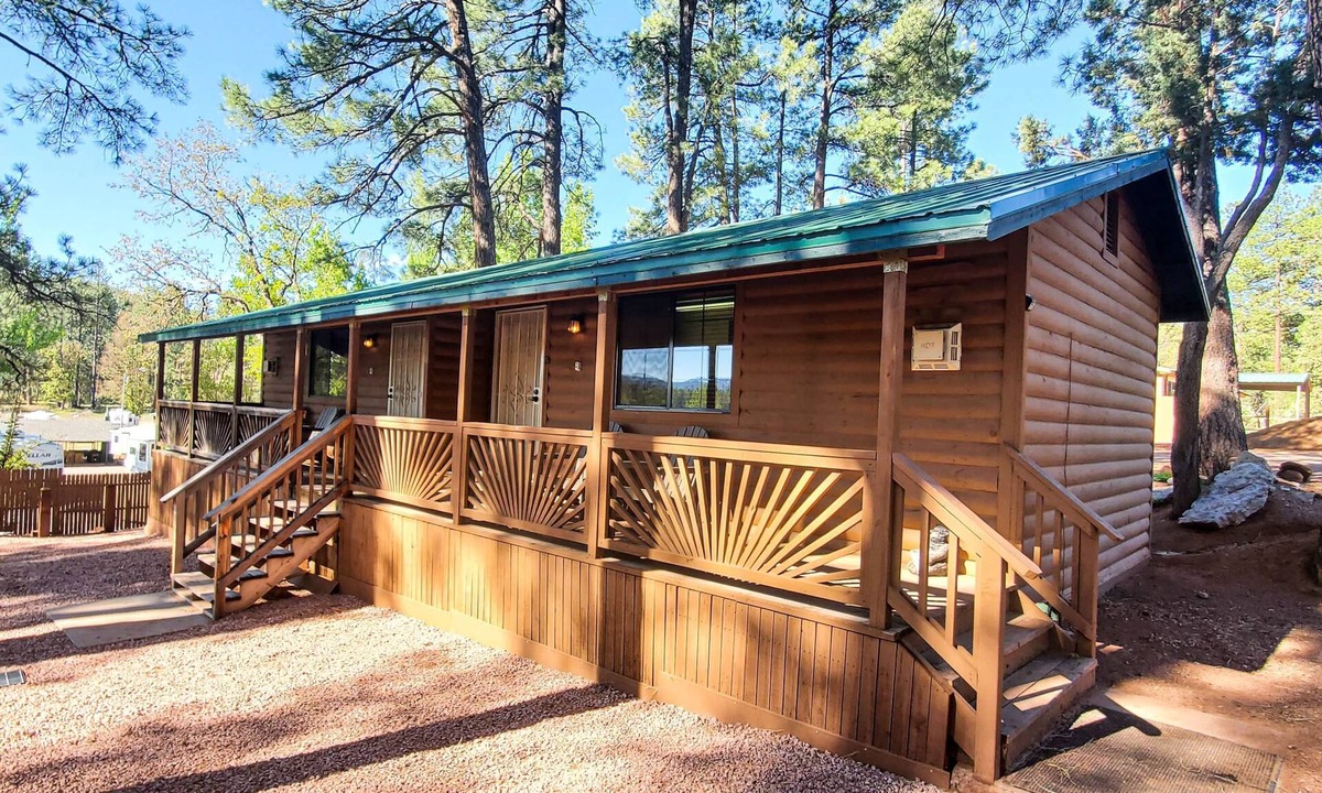 Payson Cabin | Elk Haven Cabins - Cabin 2