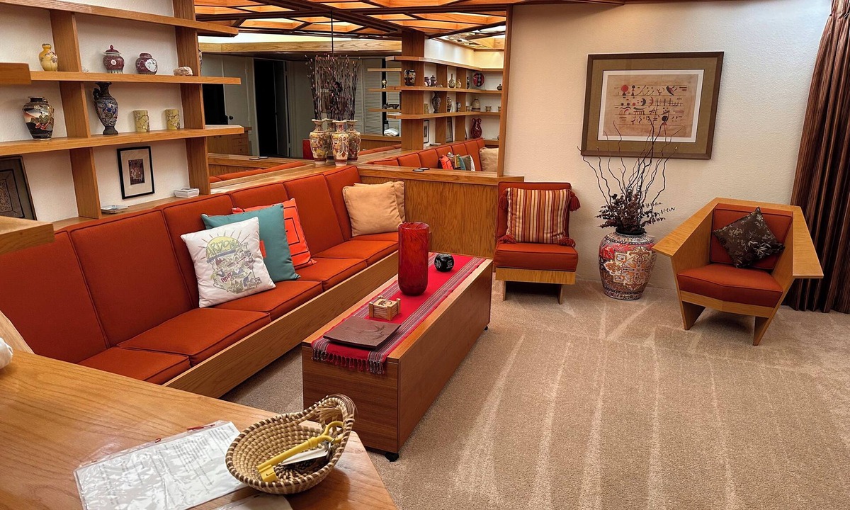 Cloisters Condo | Frank Lloyd Wright on Biltmore Golf Course
