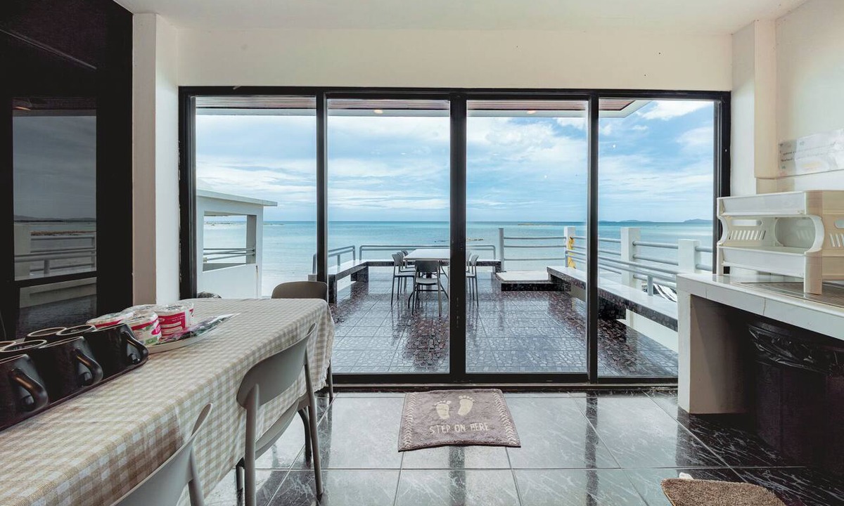 Ban Chang Villa | GAO Lighthouse Phala Beachfront