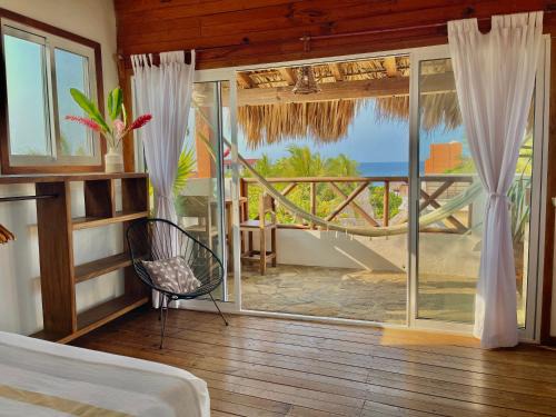 San Pedro Pochutla Hotel | Hotel Casa Mixteca