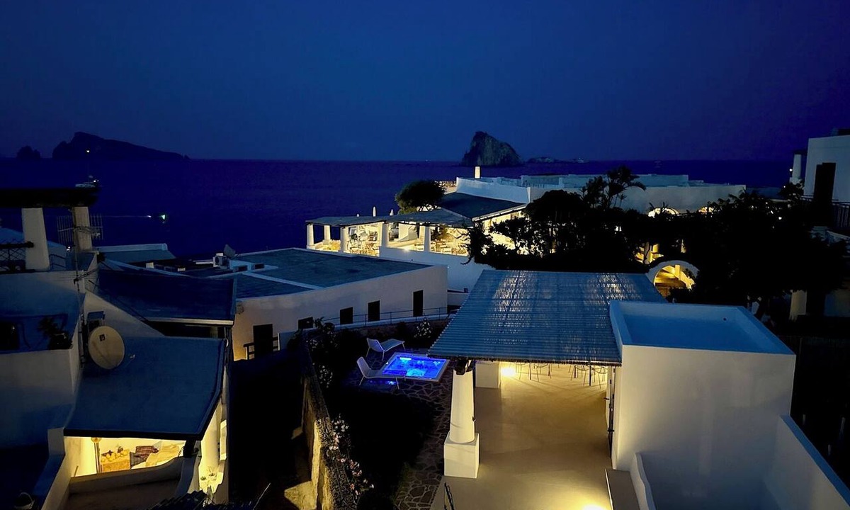 Panarea Bed & Breakfast | Kyma Suites