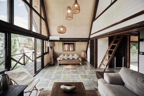 Nakama Ski Chalet | LOGIN OKINAWA -soil-
