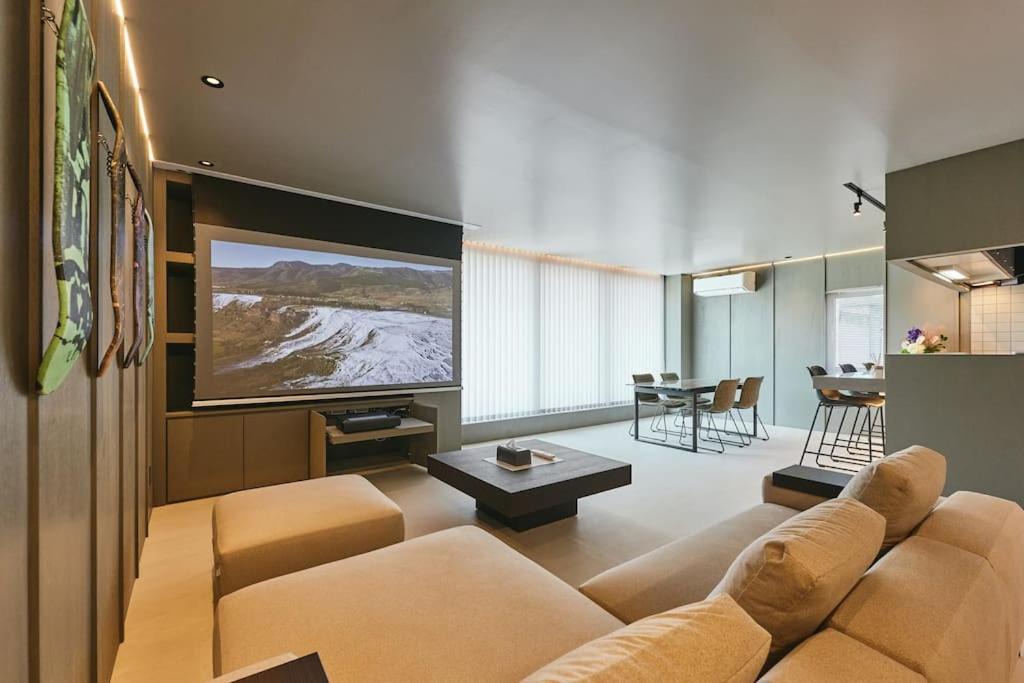 Nishi Apartment | Nishimachi BASE