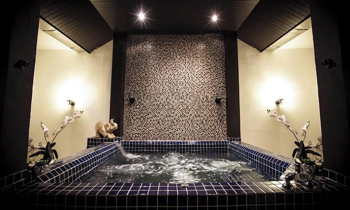 Nai Harn Hotel | Number 4 Phuket