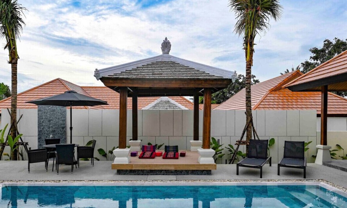Choeng Thale House | Private Pool Villa with Pavilion & Spacious Living