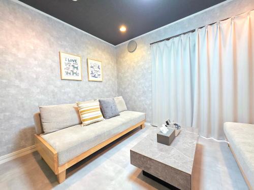 Shinagawa Villa | Projector, 2LDK, 6pp, Modern House, Shinagawa Area