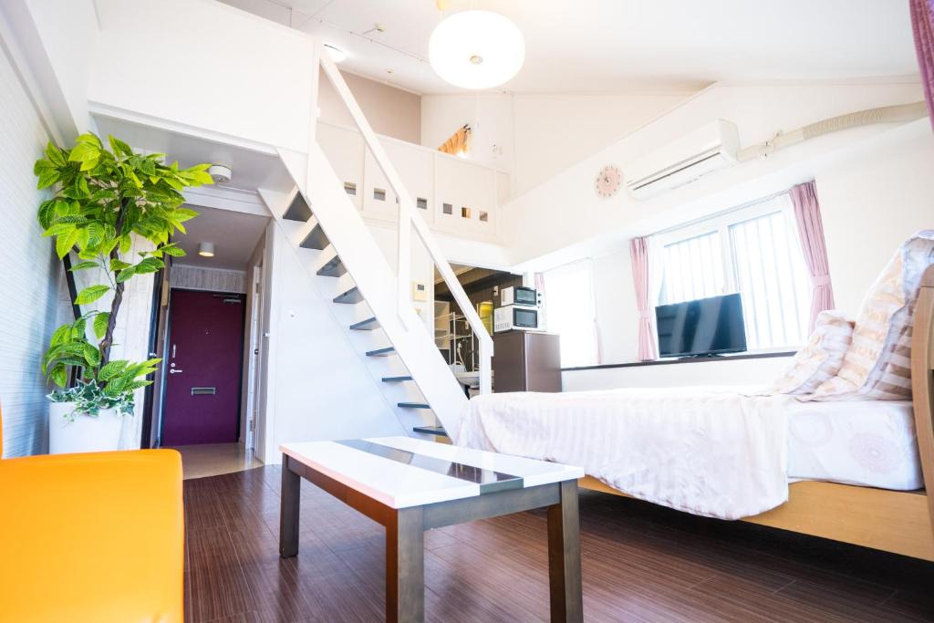 Tsuboya Apartment | Smile Heights