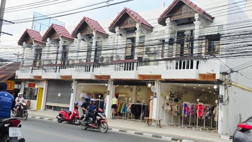 Cherngtalay Hostel | SUP Hometel Phuket
