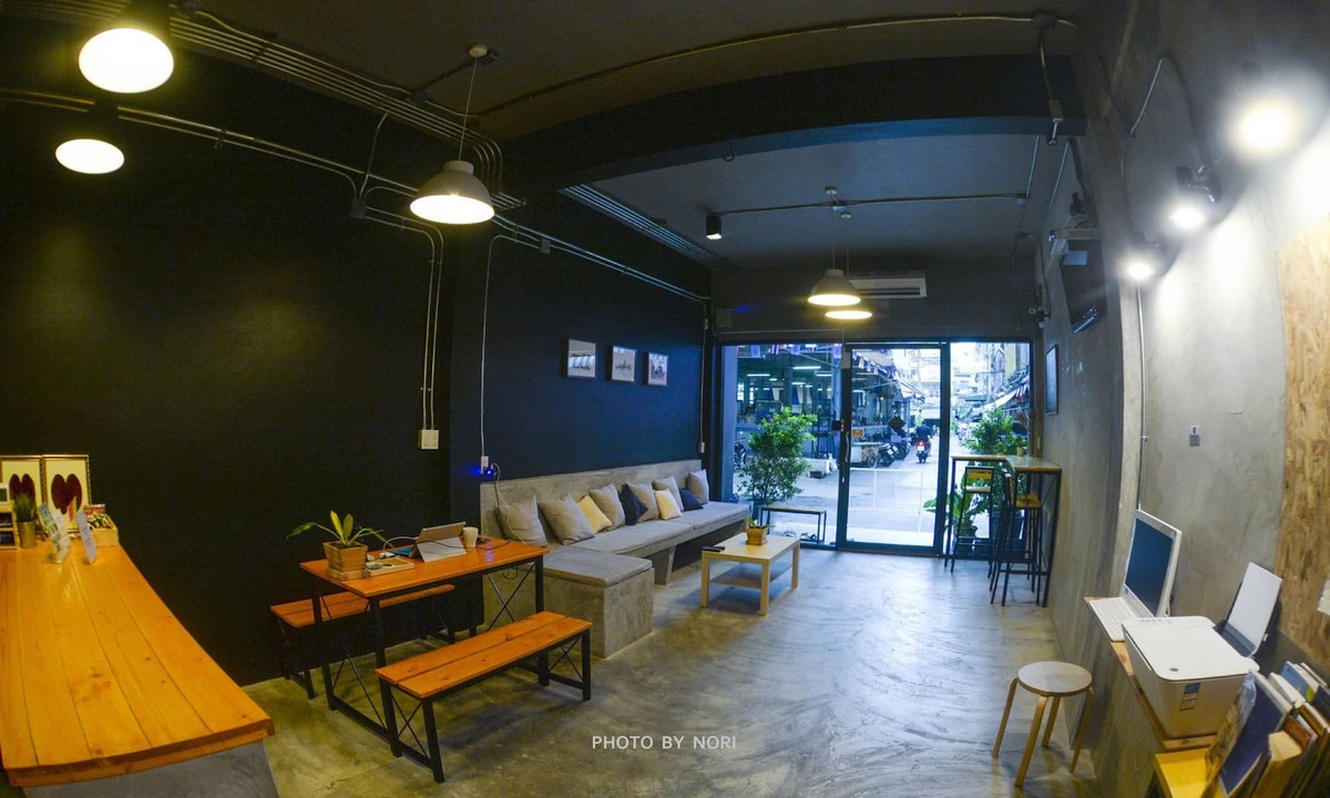 Si Phraya Hostel | The Backpack Hostel