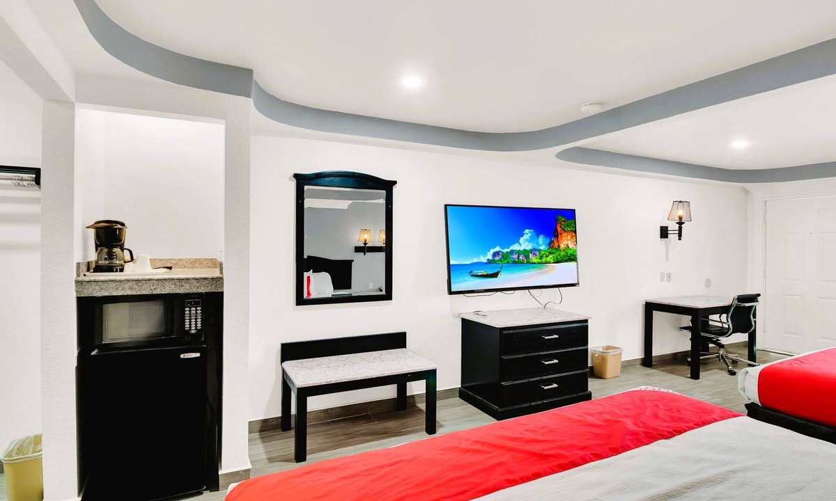 Three Rivers Hotel | Three Rivers Executive Inn & Suites By OYO