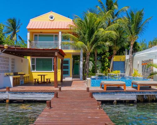 Isla Mujeres Cabin | Villas Comodoro