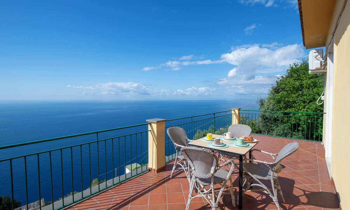 Conca dei Marini Apartment | VivimiHome-Casa Tiberio