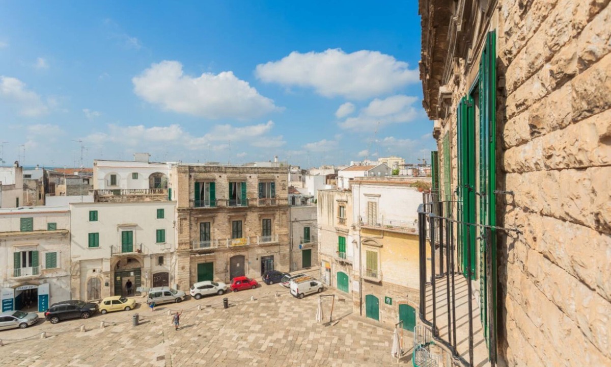 Bitonto Apartment | Wanderlust Experience | Il Loggiato del duca