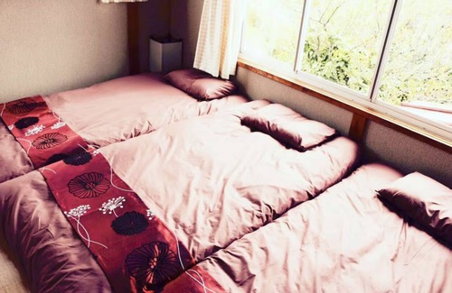 Minami Apartment | Free Wi-Fi. 5 - min to subway. 10 - min walk to Inari Taisha.