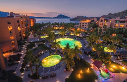 Loreto Resort | 2 bed, 3 bath, full kitchen, in-room laundry, balcony at tranquil golf resort