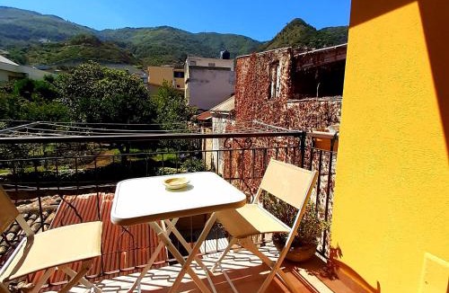 Scilla Apartment | Alley 8