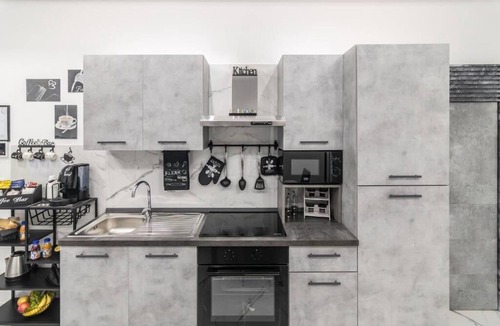 Rosolini Apartment | Amour