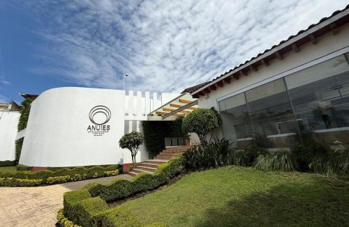 El Calvario Hotel | ANUIES Valle de Bravo HOTEL y CONVENCIONES