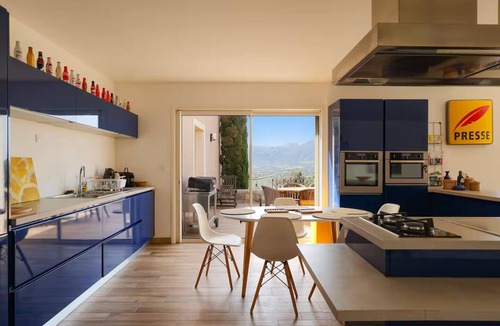 Marine de Davia House | Architect villa between sea and mountain