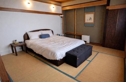 Yudanaka Shibu Onsen House | Authentic & Relaxing Monkey Park Getaway