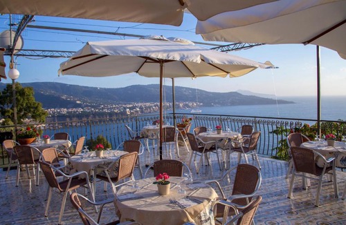Monte Chiaro Apartment | Baia Serena