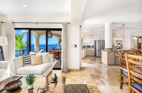 Cabo Bello House | BEACH FRONT Elegance at Casa Bruma: Cabo's Escape with Jacuzzi