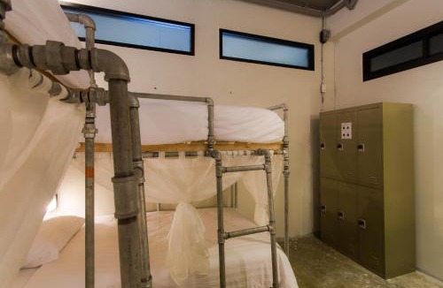 Talat Yai Hostel | Bloo Hostel