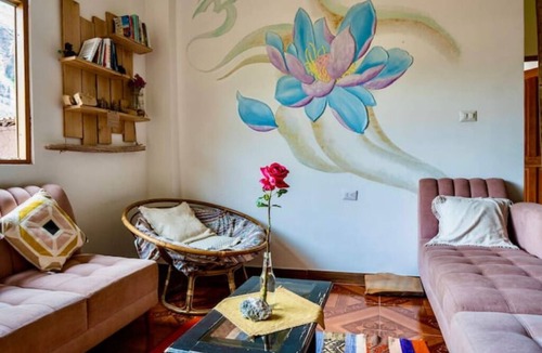 Pisac House | Blue Lotus Chamomile with Mountain view and Balcony