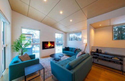 Echo Land Ski Chalet | Blue River Chalets