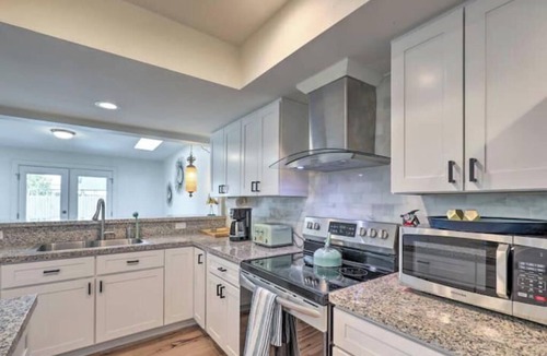 Tucson House | Boho-off-Broadway, fun and chic family home!