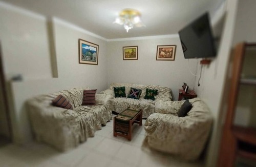 Cusco House | bullfrogs house