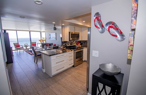 North Pacific Beach Condo | Capri Beach Accommodations