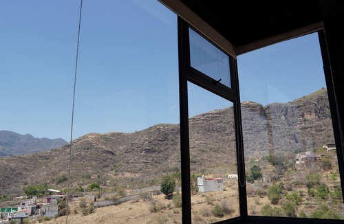 San Pedro House | Casa Bimali. Increíbles montañas rodeando este cómodo espacio pet-friendly.