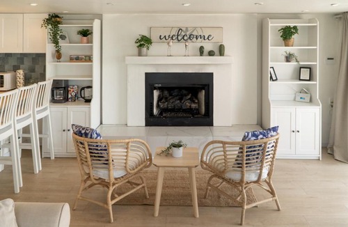 Ensenada House | CASA MARIA - BEACHFRONT COTTAGE ON THE SAND