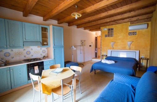 Scilla Bed & Breakfast | Casa Vela B&B