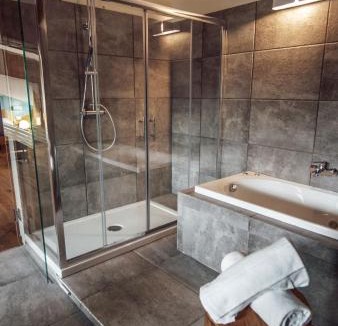 Taverna Bed & Breakfast | Chalet Lago
