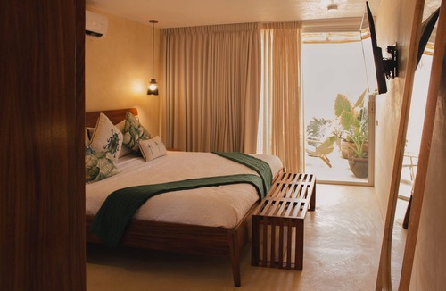 Boca de Iguanas Hotel | Chantli Mare