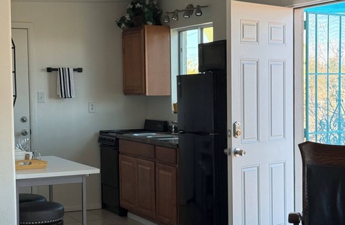 Tucson Apartment | Charming Gated Tiny House on 2 Acres! Towering Saguaros, Endless Trails!
