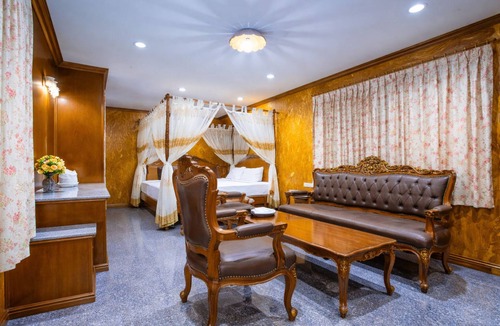 Ubon Ratchathani Hotel | Chatsuree Boutique Resort