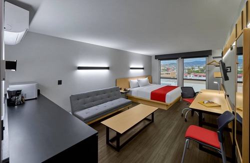 Carlos Pacheco 4 Hotel | City Express by Marriott Ensenada