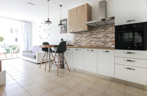 Isca Marina Apartment | Comfortable vacation apartment with proximity to the sandy beach.