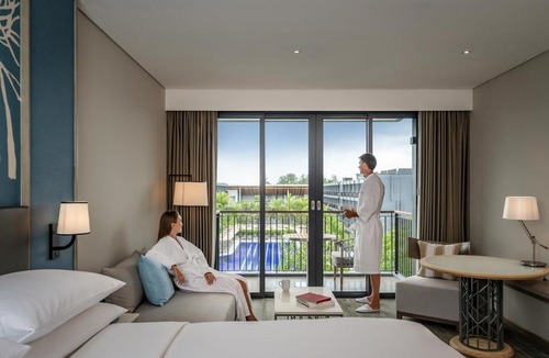 Chalong Hotel | Courtyard by Marriott Phuket Chalong Bay Resort