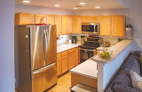 Paradise Valley Village Condo | Cozy and Comfortable Desert Retreat close to your Phoenix fun
