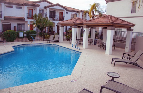 Paradise Valley Village Condo | Cozy and Comfortable Desert Retreat close to your Phoenix fun