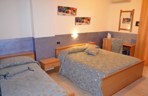 Vibo Marina Hotel | Diavin